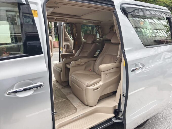 Macau: 7 Hours Private Limo Tour - Customized Travel - Macau Street Food and Views