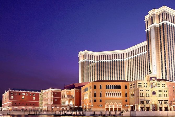 Macau Private Tour With Toyota Alphard Luxury MPV Limousines - Tour Experience