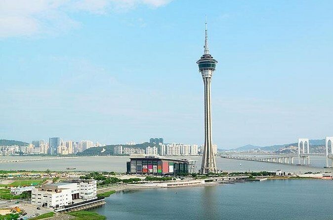 Macau Sightseeing Day Tour with One-Way Ferry from Hong Kong - Modern Attractions and Leisure