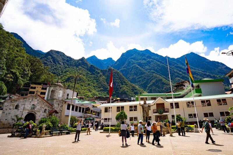 Machu Picchu at Sunset - Guided Tour and Experience