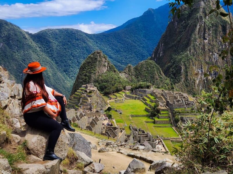 Machu Picchu Expedition 1 Day | Adventure + Lunch - Scenic Journey