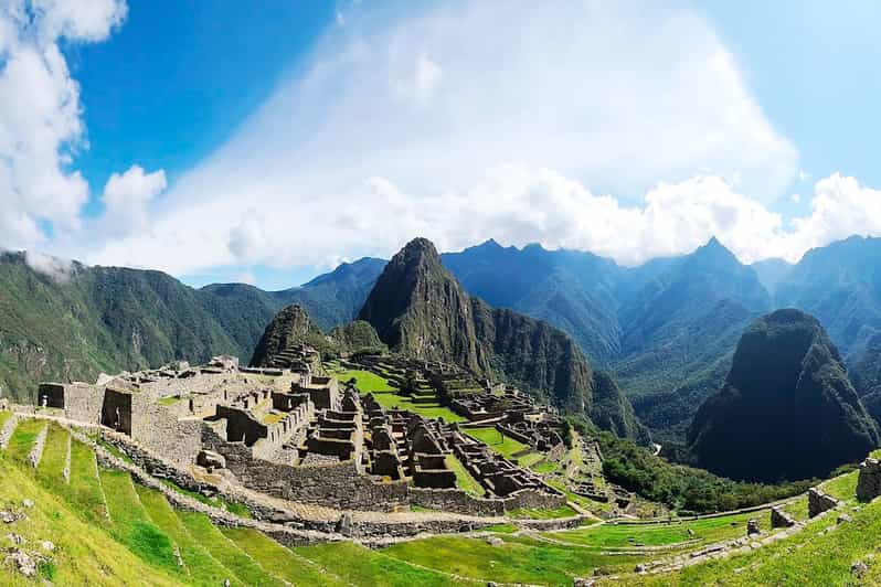 Machu Picchu Full Day Excursion + Lunch - Key Points