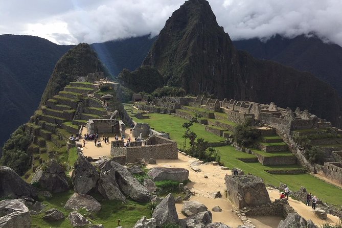 Machu Picchu Private Guide Service From Aguas Calientes - Meeting Point and Schedule