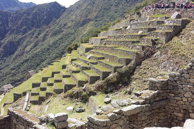Machu Picchu Private Guide Service From Aguas Calientes - Physical Fitness and Accessibility