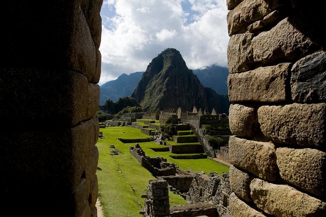 Machu Picchu Private Guided Tour From Aguas Calientes - Itinerary and Highlights