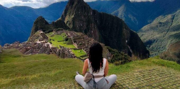 Machu Picchu-Sacred Valley-Rainbow Mountain 5D/4N - Arrival in Cusco