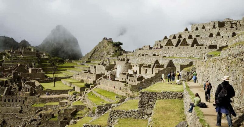 Machu Picchu Tour 1 Day| Voyager and Expedition Train| Cusco - Transportation Arrangements