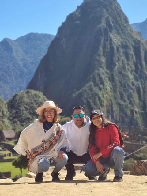 Machupicchu: 2 Days/1 Night in Personalized Service - Highlights and Accessibility