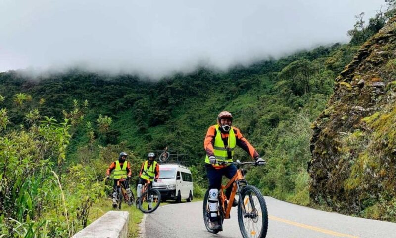 Machupicchu Inca Jungle 4D/3N | Zipline - Rafting | - Downhill Bike Ride
