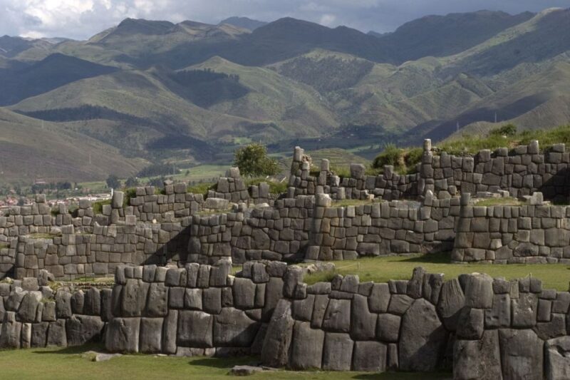 ||Machupicchu, Salt Mines of Maras, Humantay ||7d + Hotel 4* - Arrival in Cusco
