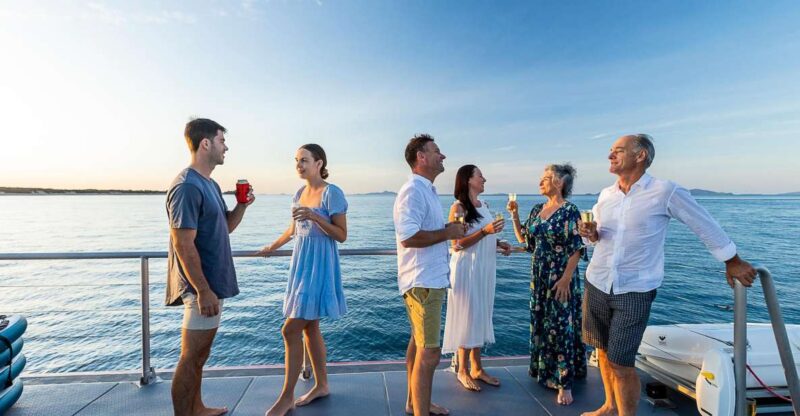 Mackay: Sunset Cruise Aboard Wildcat - Onboard Experience