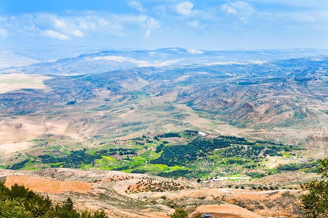 Madaba, Mt Nebo, Dead Sea, Petra & Wadi Rum 3 Days 2 Night - Accommodation and Meals