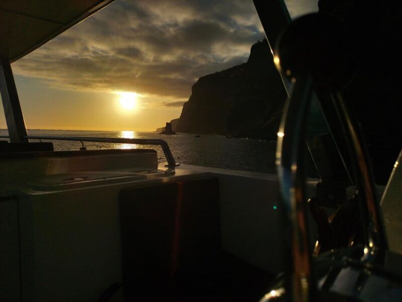 Madeeira: Sunset Dinner Cruise - Transportation Details