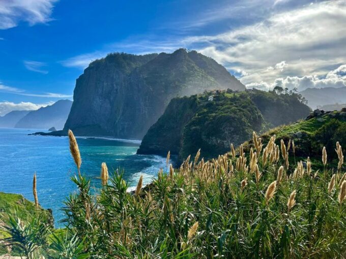 Madeira : East Tour - Santana North Side - Breathtaking Pico Do Areeiro
