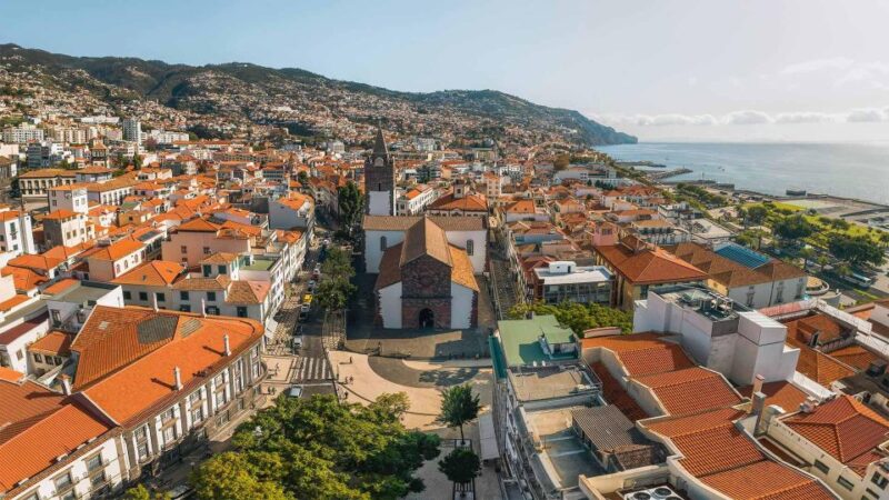 Madeira: Food and Wine Walking Tour in Funchal - Culinary Experiences
