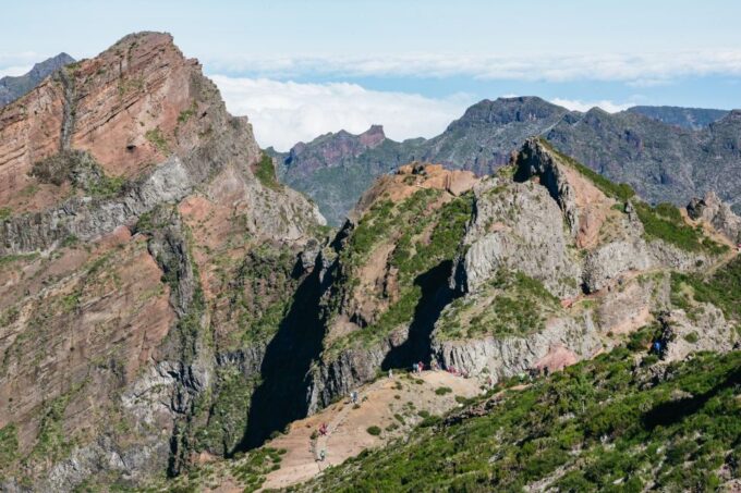 Madeira: Half-Day Pico Arieiro Jeep Tour - Exploring Massif Central Mountains