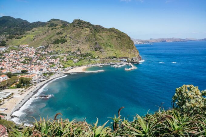 Madeira: Half-Day Pico Arieiro Jeep Tour - Off-Road Adventure in Laurissilva Forest