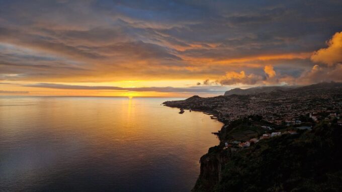 Madeira in One Day: Funchal & Eastern Highlights - Unique Selling Points