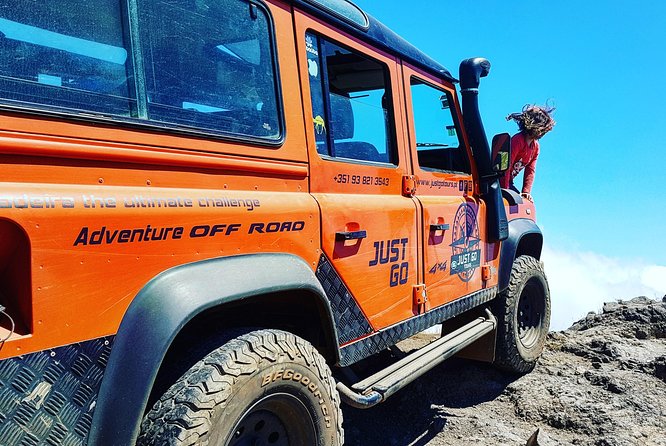 Madeira Jeep 4x4: Old Forest Full-Day Tour Including Pico Arieiro - Visiting Santana Village