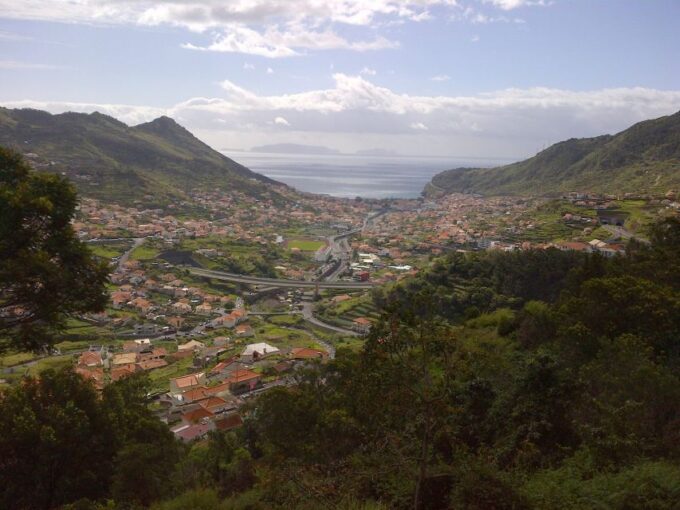 Madeira: Maroços Landscapes 2.5-Hour Guided Walk - Frequently Asked Questions