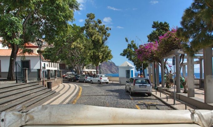 Madeira: Mini-Combo East Challenge: Jeep Safari + Levada - Frequently Asked Questions
