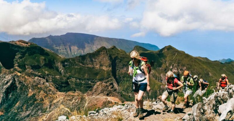 Madeira: Pico Arieiro to Pico Ruivo Hike - Included Features