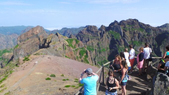 Madeira: Pico Do Areeiro, Santana & Machico'S Golden Beach - Tour Duration and Language Options