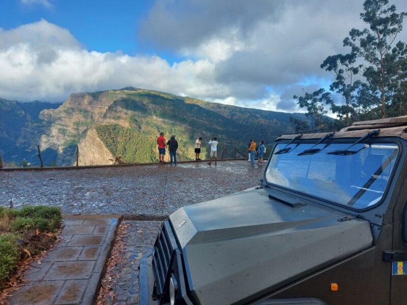 Madeira Safari Private 4x4, Full Day Santana or Porto Moniz - Included and Not Included