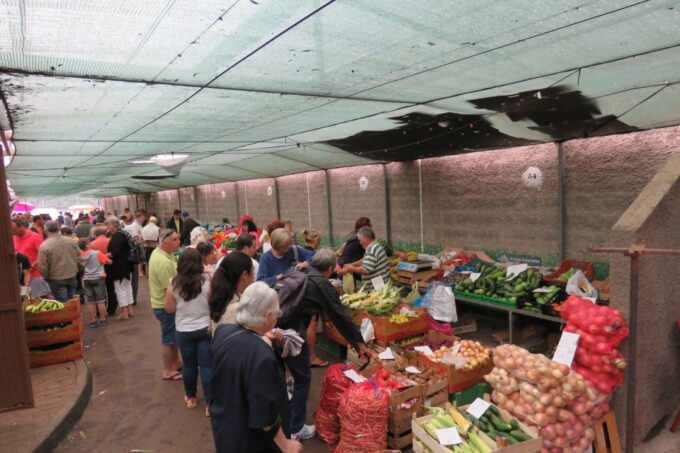 Madeira : Santo De Serra Local Farmers Market Half Day Trip - Exploring the Santo Da Serra Farmers Market