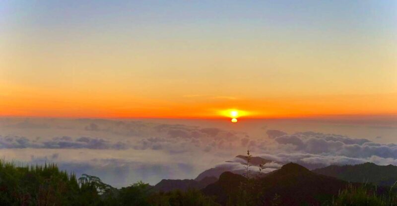 Madeira: Shuttle for Sunrise Hike at Pico Do Arieiro - Key Points
