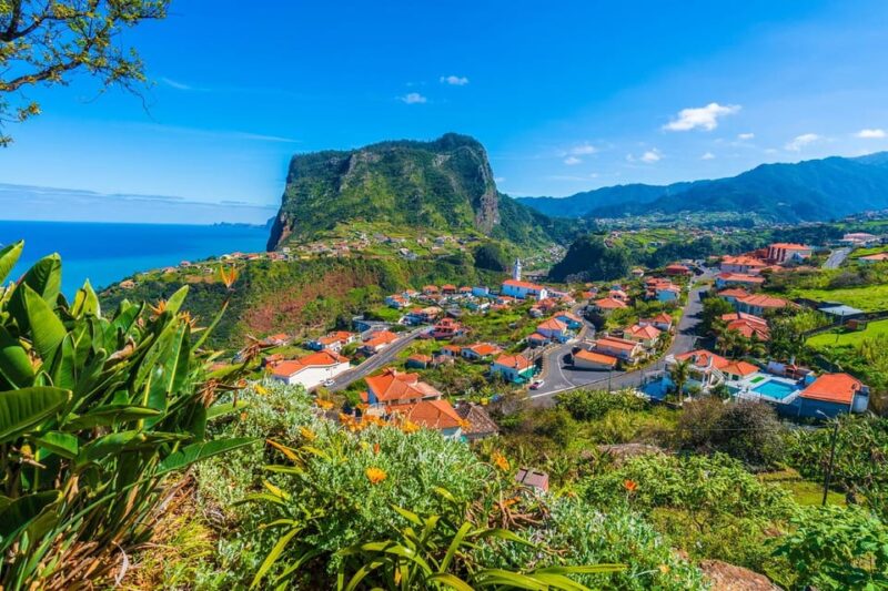MADEIRA TOUR- SANTANA EAST TOUR STRAW THATCHED ROOFED HOUSES - Itinerary Highlights