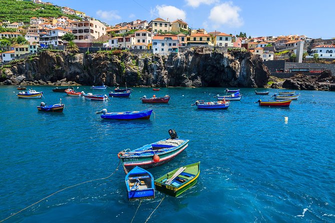 Madeira Valley of the Nuns Tour - Visiting the Fishing Village of Câmara De Lobos