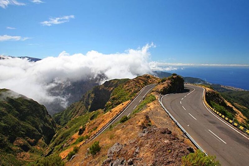 Madeira: West Tour With Porto Moniz and Volcanic Pools - Visiting Camera De Lobos