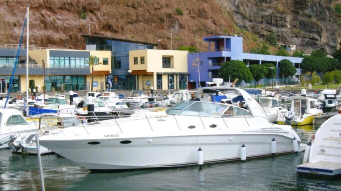 Madeira: Yacht Tours - Wildlife & Bays, Sunset, Desert Isles - Frequently Asked Questions