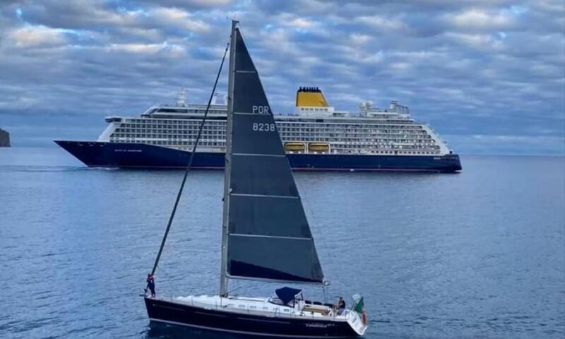 Madeira's Sailing Coastline Luxury Yacht - Sunrise Cruise Offerings