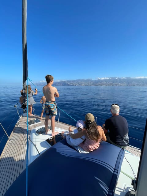 Madeira's Sailing Coastline Luxury Yacht - Language Support