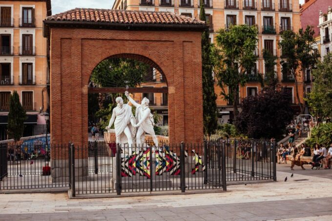 Madrid: 2-Hour Private City Tour Off the Beaten Track - Mobility Restrictions