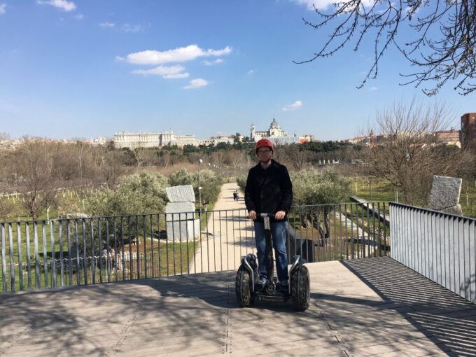 Madrid: 2-Hour Private Off-Road Segway Tour of Casa De Campo - Expert-Guided Tour