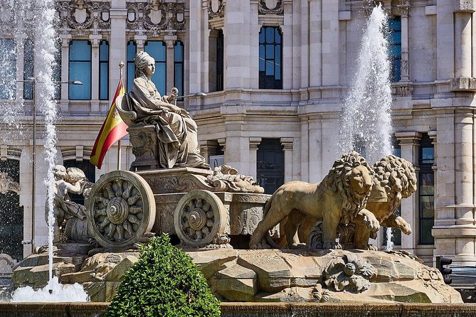 Madrid 2 Hours Private Walking Tour With Guide - Tour Logistics
