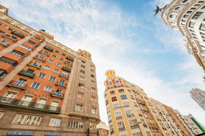 Madrid: 24 or 48 Hour Hop-On Hop-Off Sightseeing Bus Tour - Discovering Madrids Top Attractions