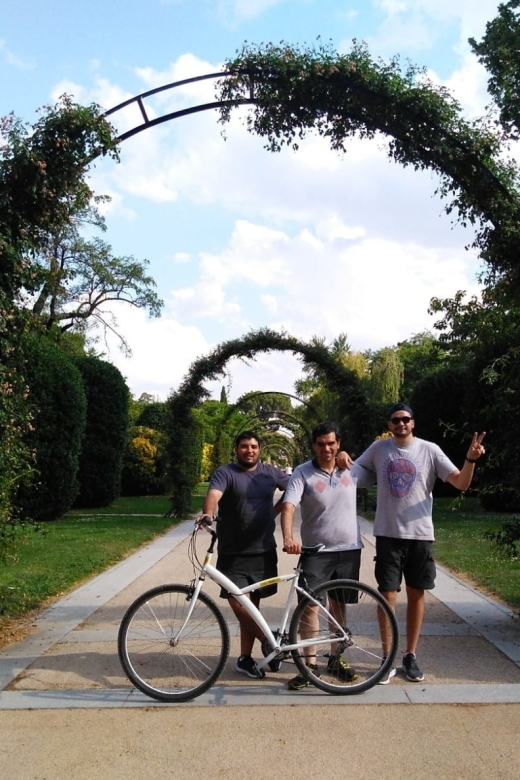 Madrid: 3-Hour Guided Bike Tour - Inclusions