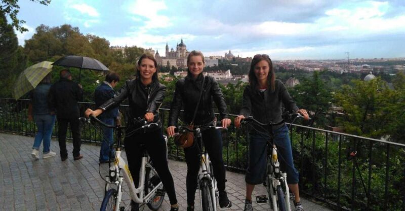 Madrid: 3-Hour Guided Bike Tour - Customer Reviews