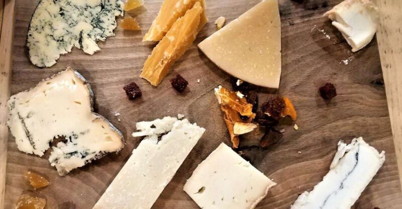 Madrid: 4-Hour Private Tapas Tour, Eat Tapas Like a Madrilenian! - Exploring the Las Letras Quarter