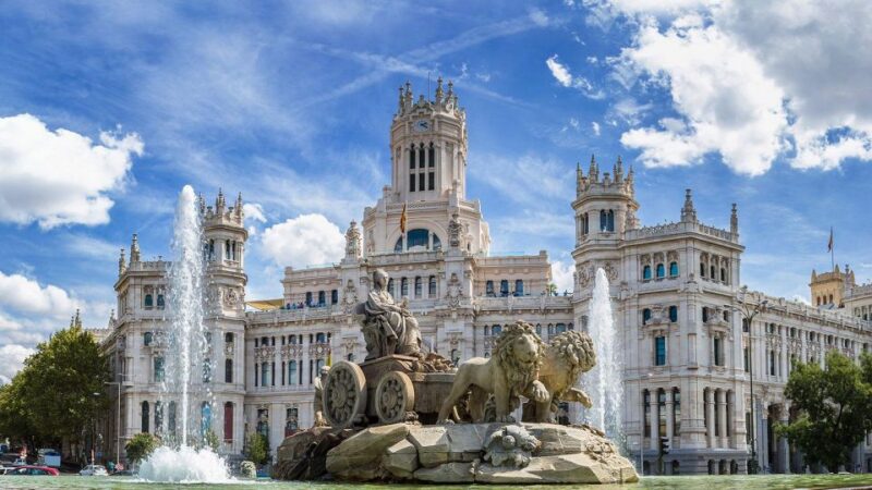 Madrid Audioguide - Travelmate App for Your Smartphone - Features and Accessibility
