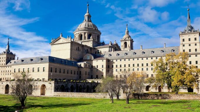 Madrid Audioguide - Travelmate App for Your Smartphone - Interactive Learning Quiz