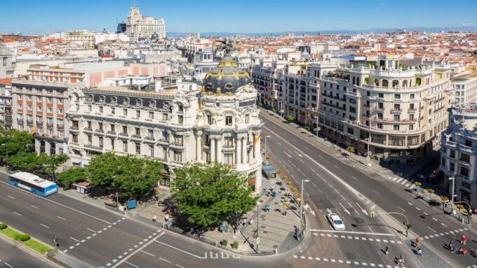 Madrid Audioguide - Travelmate App for Your Smartphone - Flexibility and Convenience