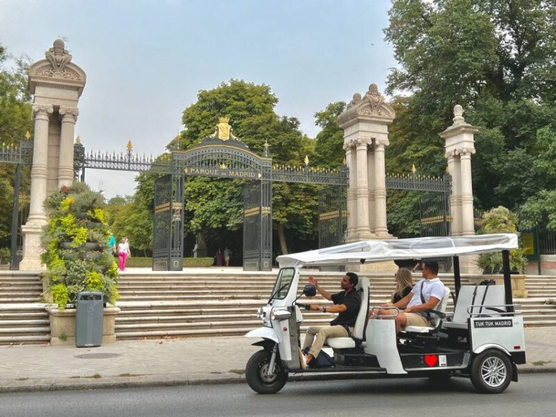 Madrid: City Highlights Private Tuk-Tuk Tour W/ Audio Guide - Discovering Retiro Park
