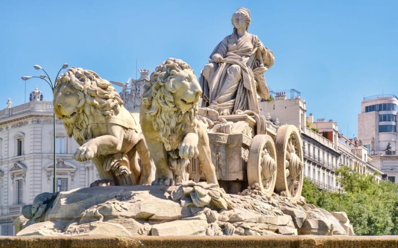 Madrid Contrasts Tour and Guided Tour of Toledo - Guided Tour of Toledo