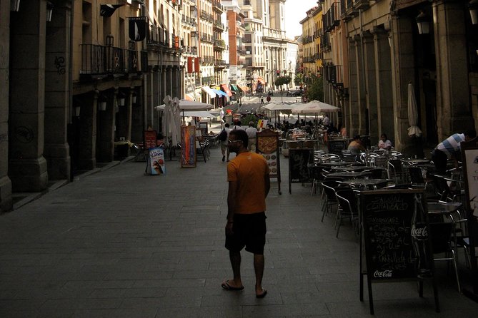 Madrid Discovery : the Spanish Inquisition Walking Tour (Child Goes Free) - Booking Information