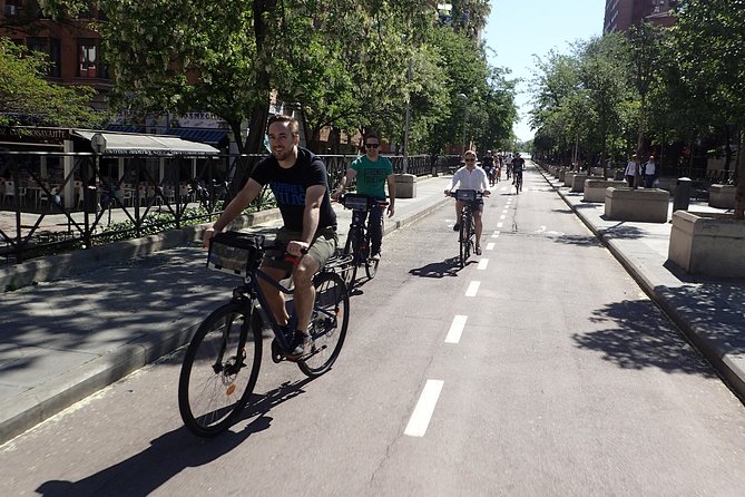 Madrid E-Bike Small Group Tour - Weather and Accessibility
